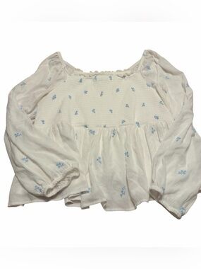 Torrid White Peasant Blouse with Blue Floral Embroidery